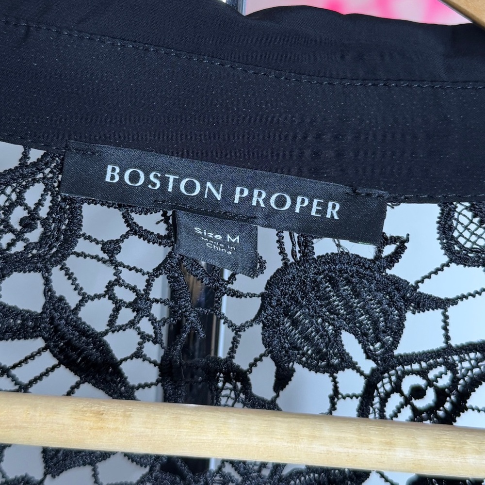 Boston Proper Lace Alexa‎ Flare Sleeve Shirt - Picture 7 of 7
